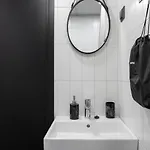 Golden In Center By Easyrentals 아파트 타르투