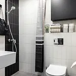 Golden In Center By Easyrentals