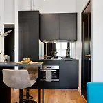 Golden In Center By Easyrentals Appartement