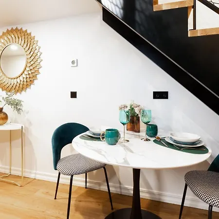 Golden In Center By Easyrentals Tartu
