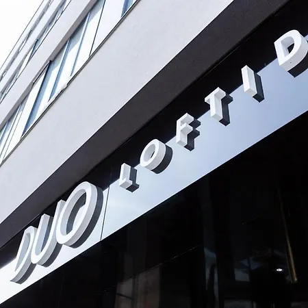 Διαμέρισμα Golden In Center By Easyrentals *