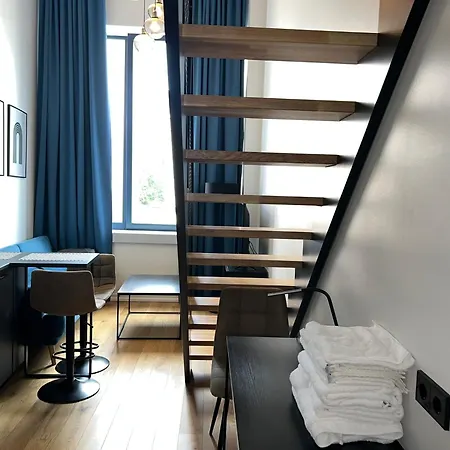 Golden In Center By Easyrentals Appartement
