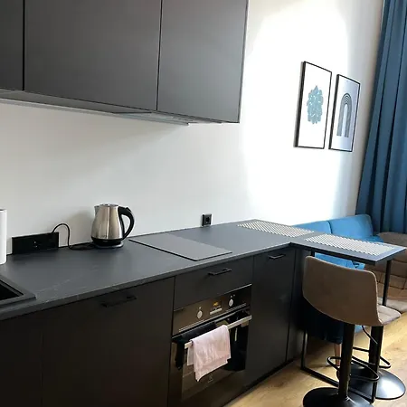 Golden In Center By Easyrentals דירה *