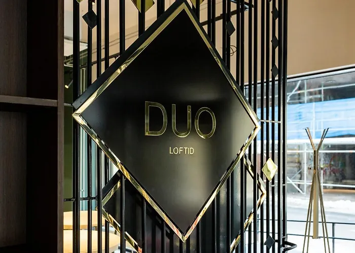 Golden In Center By Easyrentals