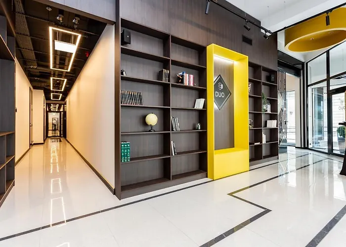 Golden In Center By Easyrentals